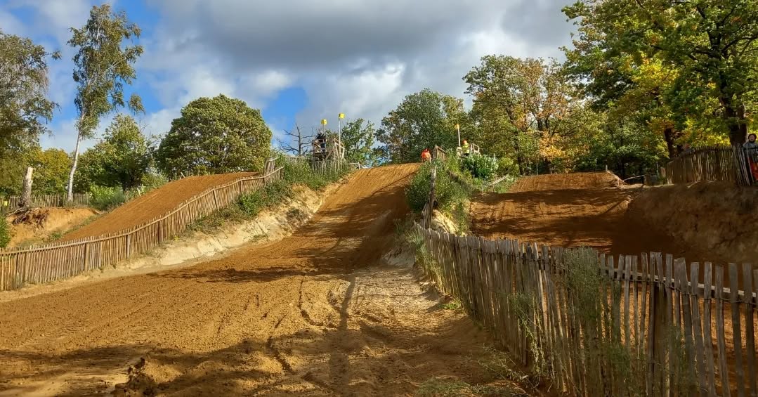 Canada Heights gallery image